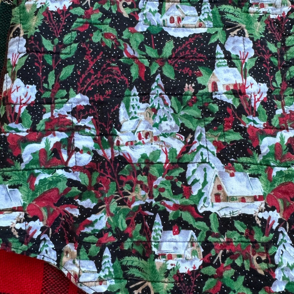 Reversible Vest - Picture 2 of 3